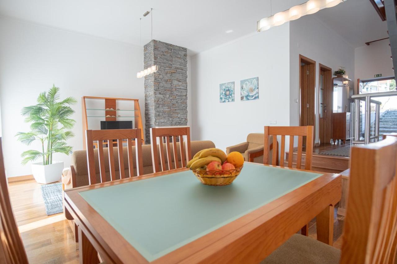 8 Rodrigues Family House - Villa With Patio Назаре Екстериор снимка